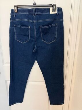 Angels Dark Blue Ankle Jeans
